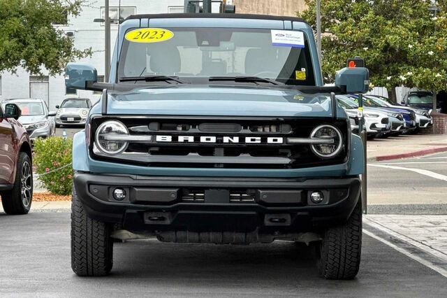 Certified 2023 Ford Bronco Outer Banks AWD/4WD image 9