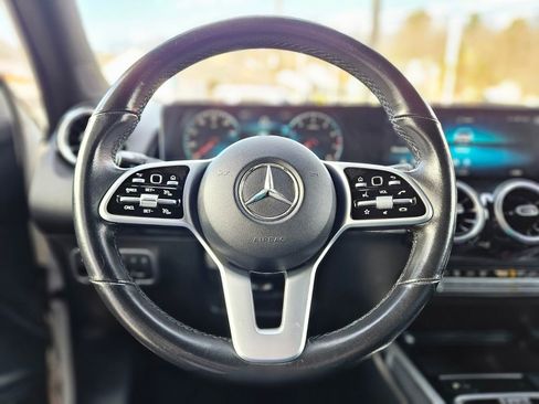 Certified 2021 Mercedes-Benz GLB 250 4MATIC image 24