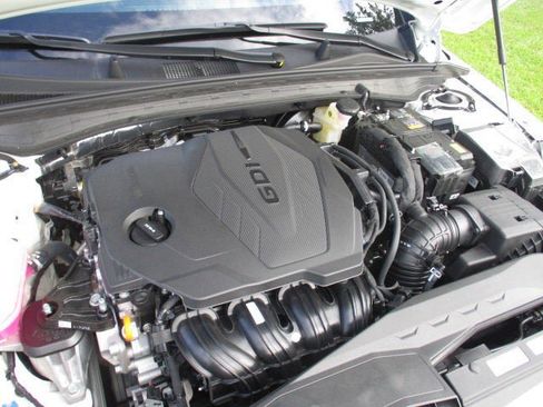 New 2025 Kia K5 GT-Line image 12