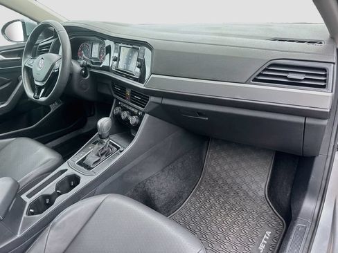 Used 2020 Volkswagen Jetta SE FWD image 30