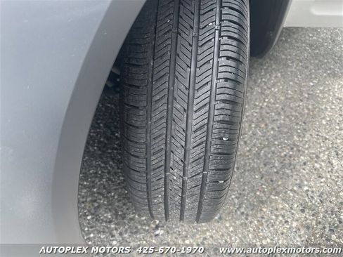 Used 2011 Ford Transit Connect XLT image 13