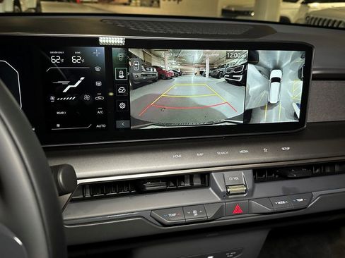 New 2026 Kia EV9 Wind image 21