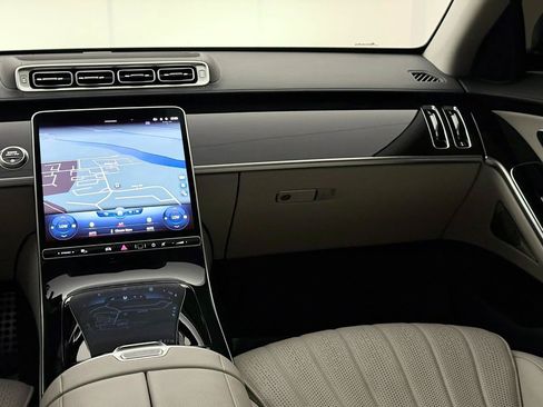 Used 2022 Mercedes-Benz S 500 4MATIC image 29