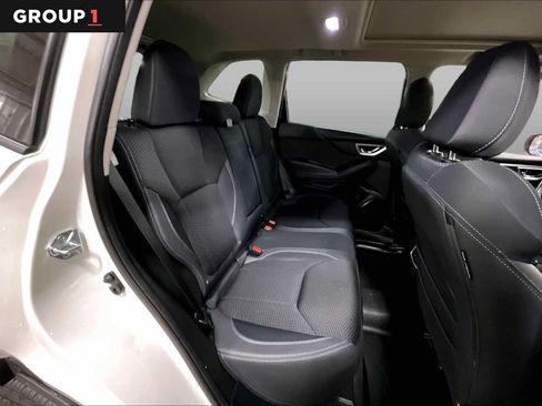 Used 2023 Subaru Forester Premium AWD/4WD image 20