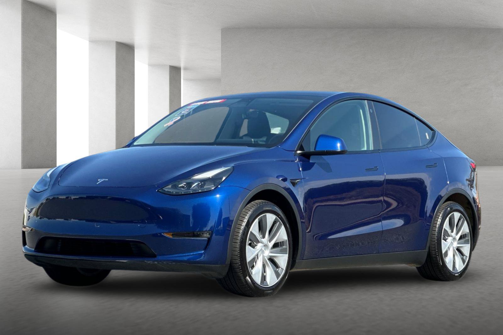 Used 2023 Tesla Model Y Long Range AWD/4WD image 8