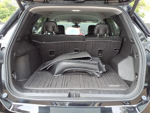 Used 2020 Chevrolet Equinox LT w/ Midnight Edition FWD image 6