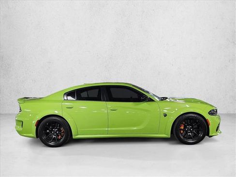 Used 2023 Dodge Charger SRT Hellcat w/ Harman/Kardon Audio Group RWD image 4