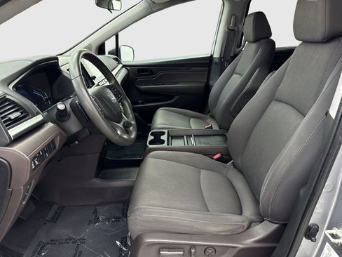 Used 2020 Honda Odyssey EX image 17