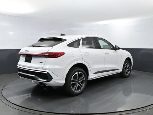 New 2026 Audi Q5 Premium AWD/4WD image 21