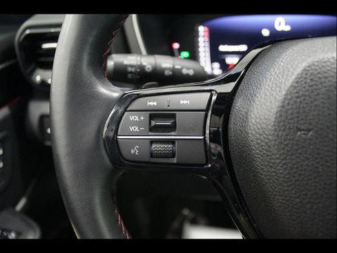 Certified 2025 Honda Pilot Black Edition image 28