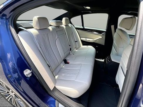 Used 2018 BMW 530e xDrive w/ Premium Package 2 AWD/4WD image 27