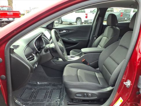 Used 2024 Chevrolet Malibu LT FWD image 25