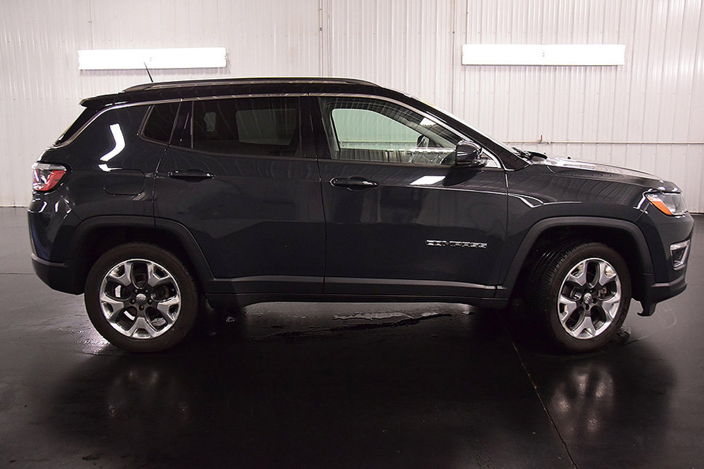 Used 2018 Jeep Compass Limited w/ Navigation Group AWD/4WD image 8