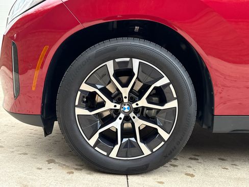 Certified 2025 BMW X3 xDrive30i w/ Premium Package image 6