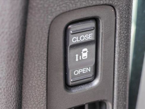 Used 2022 Honda Odyssey EX image 21