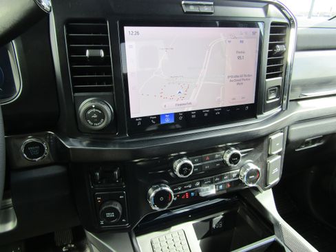 New 2026 Ford F350 Lariat w/ Black Appearance Package image 22