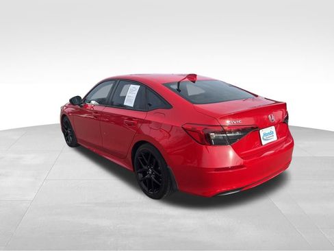 Used 2023 Honda Civic Sport image 6