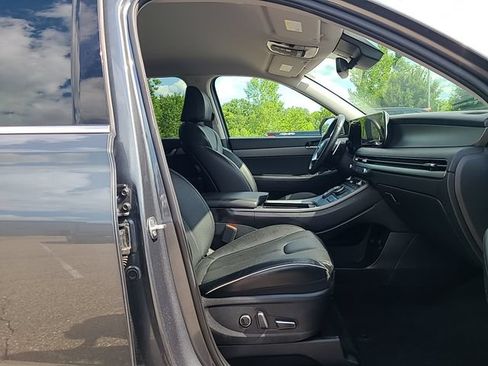 Used 2025 Hyundai Palisade SEL FWD image 30