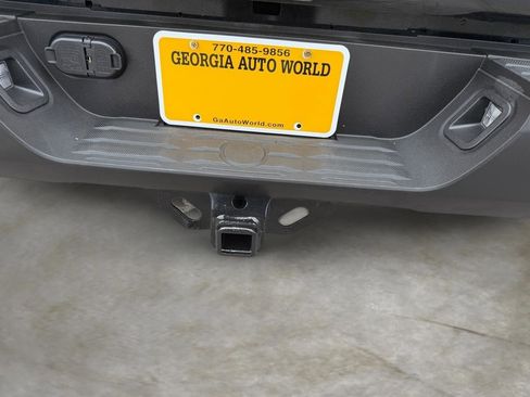 Used 2018 Toyota Tundra SR5 w/ SR5 Upgrade Package image 14