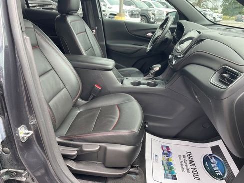 Used 2022 Chevrolet Equinox RS w/ RS Leather Package image 15