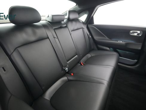 Used 2024 Hyundai Ioniq 6 Limited RWD image 5