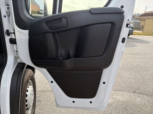 Used 2025 RAM ProMaster 2500 image 15