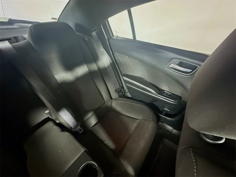 Used 2017 Dodge Charger R/T Scat Pack image 14