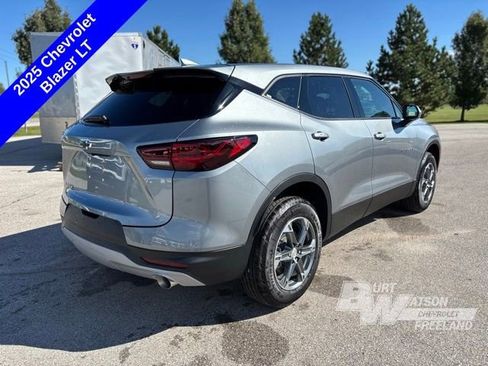 New 2025 Chevrolet Blazer LT w/ Convenience Package image 6