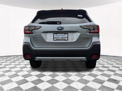 Certified 2025 Subaru Outback Touring AWD/4WD image 14