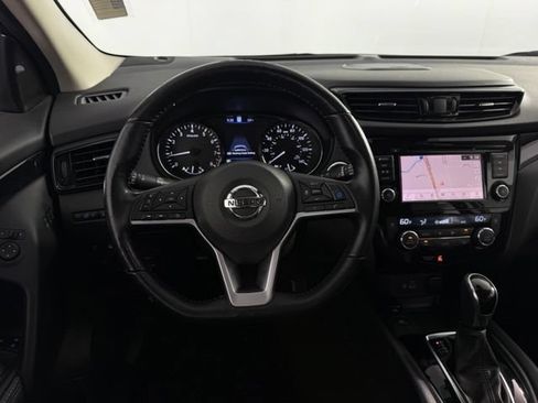 Used 2022 Nissan Rogue Sport SL w/ Premium Package FWD image 21