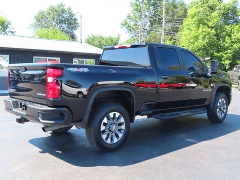 Used 2024 Chevrolet Silverado 2500 Custom w/ Custom Convenience Package AWD/4WD image 6