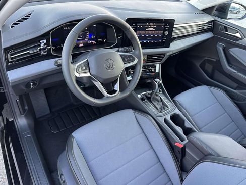 New 2026 Volkswagen Jetta SE image 10