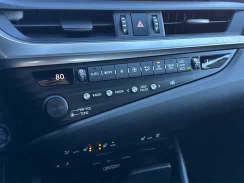 Used 2019 Lexus ES 350 image 23