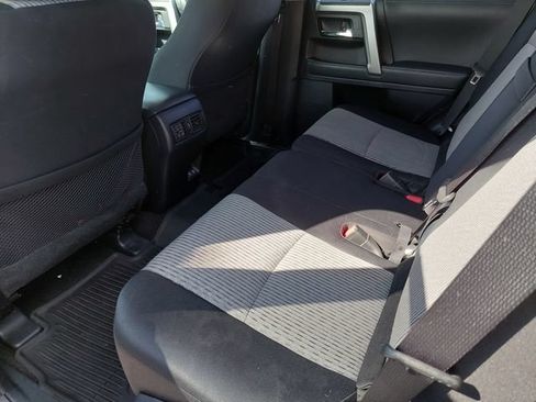 Used 2020 Toyota 4Runner SR5 AWD/4WD image 24