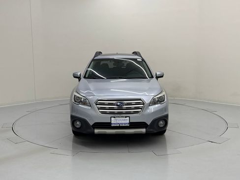 Used 2016 Subaru Outback 2.5i Limited image 9