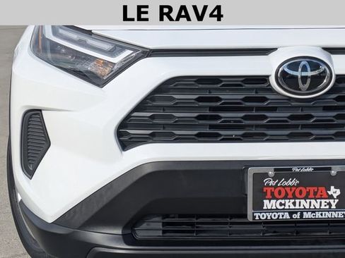 Used 2023 Toyota RAV4 LE image 3