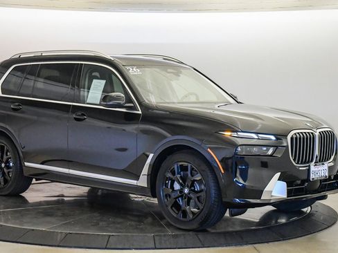 Used 2026 BMW X7 xDrive40i w/ Premium Package AWD/4WD image 6
