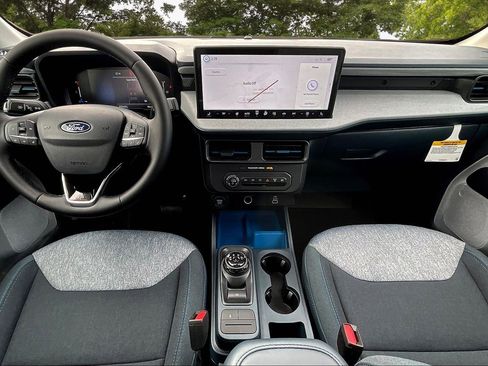 New 2025 Ford Maverick XLT w/ XLT Luxury Package image 5