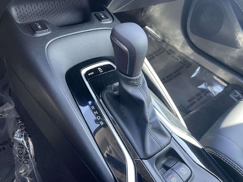 Used 2021 Toyota Corolla XLE image 37