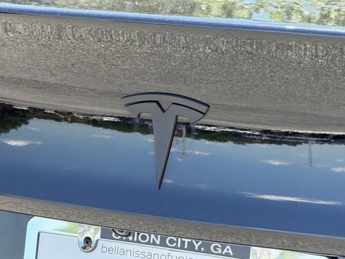 Used 2023 Tesla Model 3 Standard Range RWD image 5