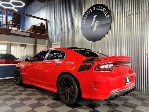 Used 2021 Dodge Charger Scat Pack w/ Daytona Edition Group image 4