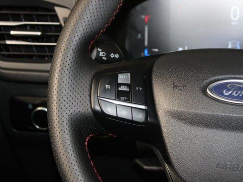 Certified 2025 Ford Escape ST-Line image 19