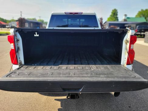 Used 2021 Chevrolet Silverado 2500 High Country AWD/4WD image 21