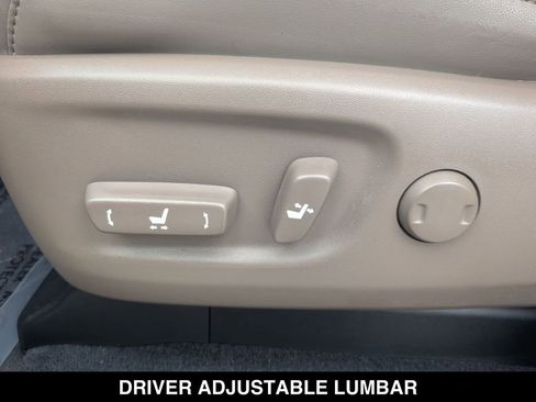 Used 2023 Lexus GX 460 Premium AWD/4WD image 21