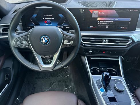 Certified 2023 BMW i4 eDrive35 RWD image 18