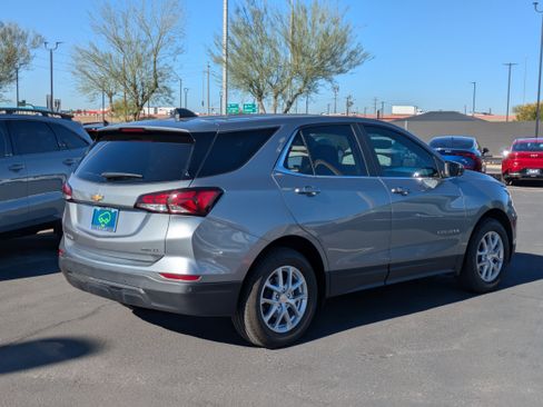 Used 2024 Chevrolet Equinox LT image 5