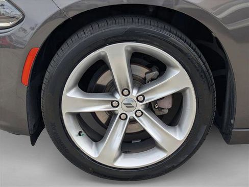 Used 2017 Dodge Charger SXT w/ Plus Group RWD image 23