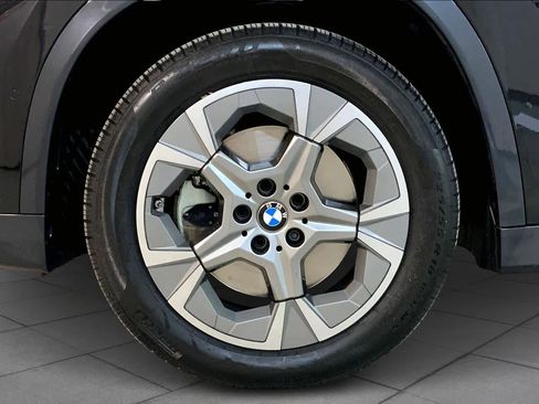 Used 2023 BMW X1 xDrive28i w/ Convenience Package image 11