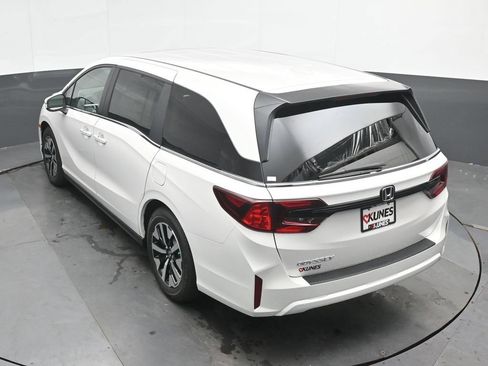 New 2026 Honda Odyssey EX-L image 32
