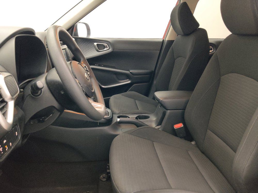 Used 2021 Kia Soul S FWD image 17
